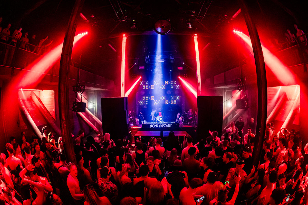 Loading... just a sec